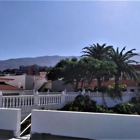 Fantastico Ruhige Top-lage, Balkon Oder Terrasse, Gratis Parkplatz & Klimaanlage, Ideal Fuer Paare Und Alleinreisende Appartement
